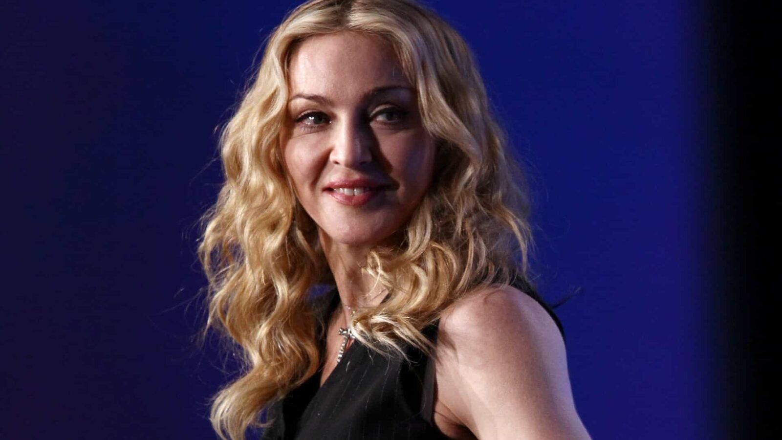 Madonna faz crítica às queimadas na Amazônia e erra nome de Bolsonaro
