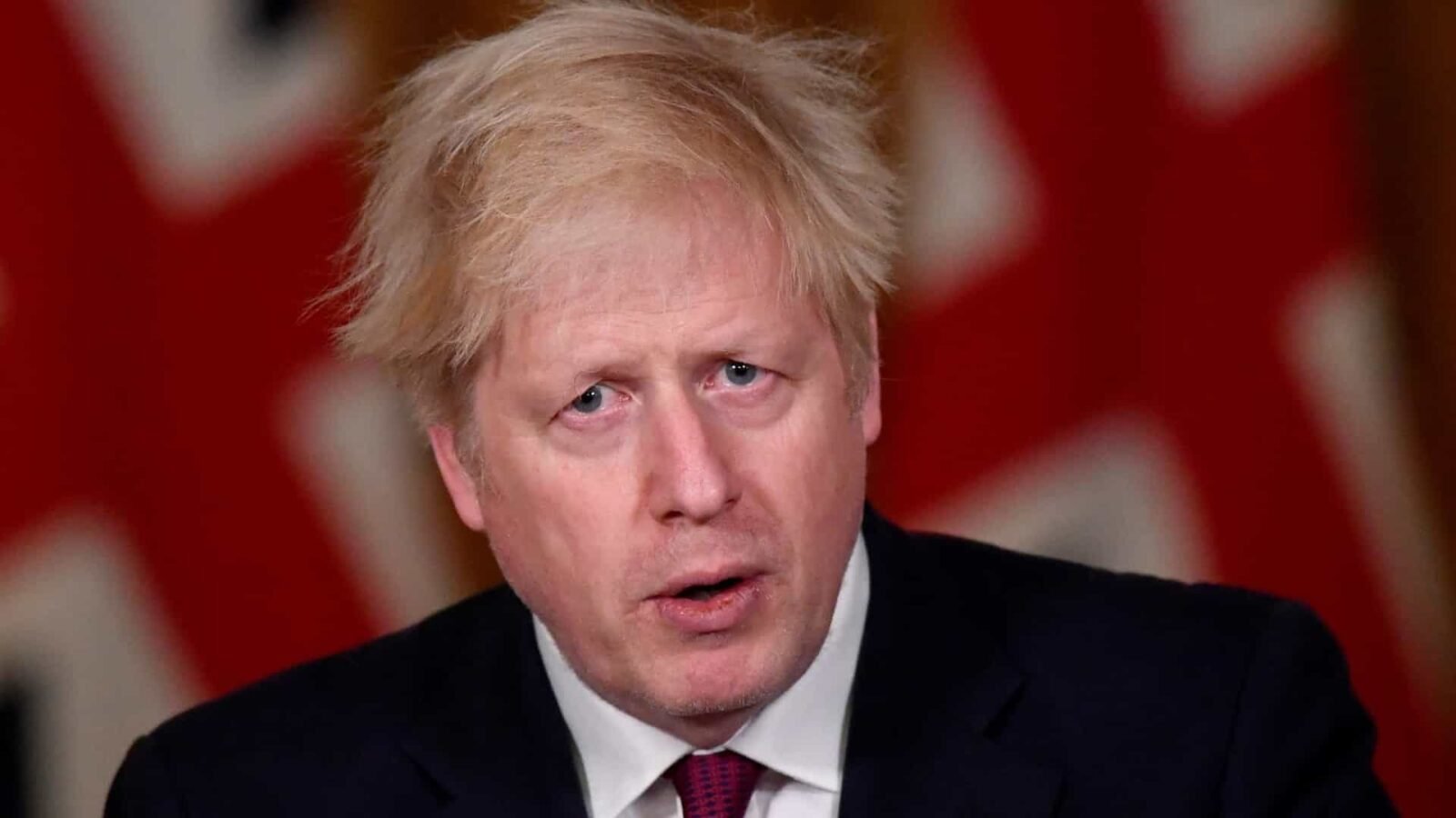 Boris Johnson acusa Putin de ‘crime de guerra’ e pede voto contra Rússia na ONU