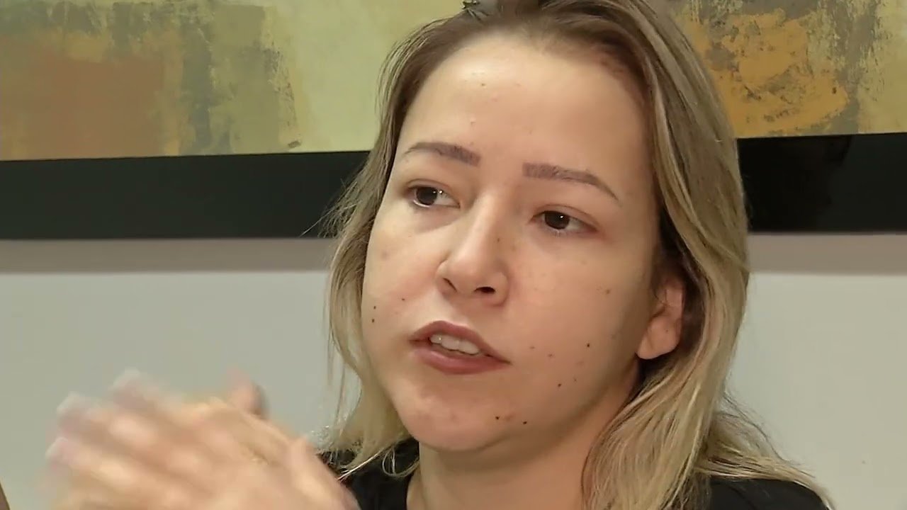 Mickaelly precisa de ajuda para fazer uma cirurgia no olho, pois está prestes a perder a visão