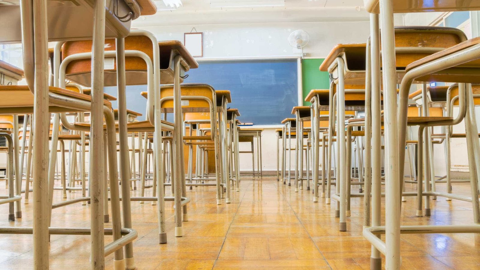 Professores e servidores técnico-administrativos de institutos federais encerram greve