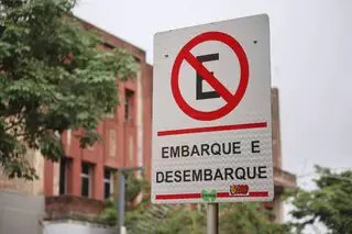 Volta de parquímetro a R$ 5 gera conflito entre patrões e empregados no Centro 