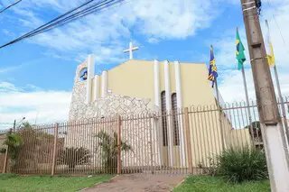 Condomínios impulsionam comércio e transformam bairro com nomes de santos