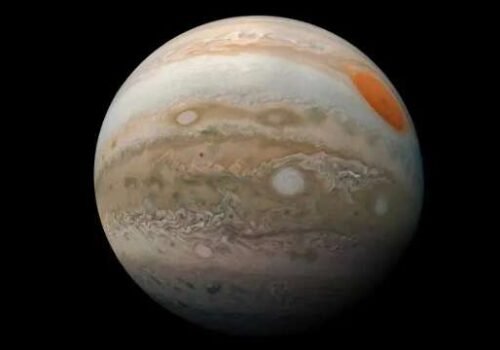 Gigante e brilhante, Júpiter será visto a olho nu na noite deste sábado