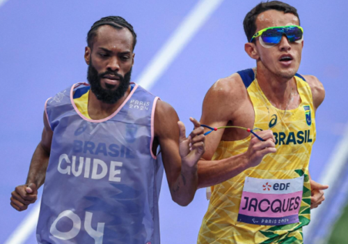 Paratleta de MS entra no Guinness após recorde mundial nos 1.500 metros