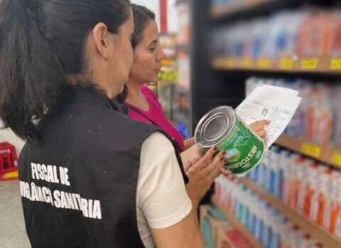 Bebê que ingeriu fórmula recolhida tem suspeita de meningite