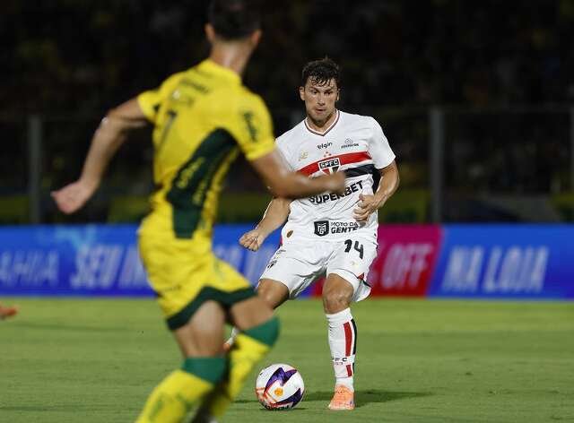 Mirassol vence o São Paulo por 3 a 0 na estreia do Paulistão no Estádio Maião