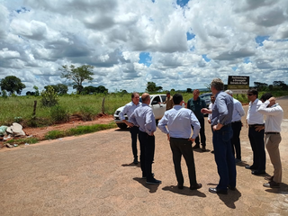 25iplldaeodck Governo discute moradia e infraestrutura para fábrica de R$ 16 bi em MS