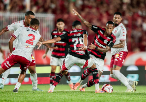 Rodada tem tropeço do Flamengo, clássico paulista e empate do Atlético