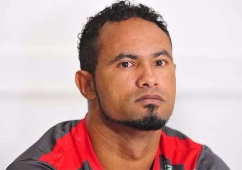 Goleiro Bruno marca encontro para conhecer filho e cancela após suposta armação