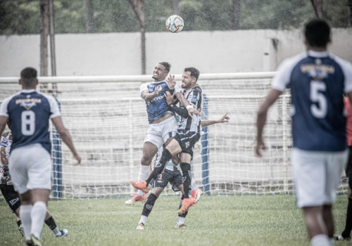 Corumbaense goleia Destroyers por 4 a 0 em amistoso no Arthur Marinho