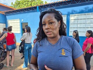 Moradores chegam na noite anterior para garantir senha em seleção do Primt