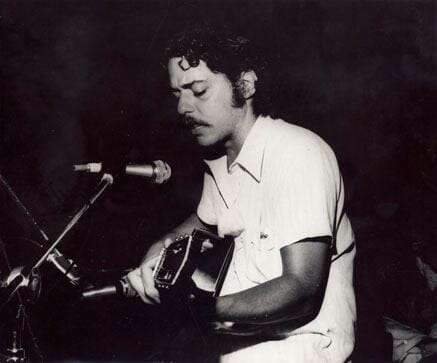 Regime militar espionou Chico Buarque em Campo Grande em 1974
