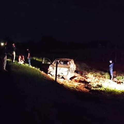 Motorista morre após caminhonete capotar na BR-376