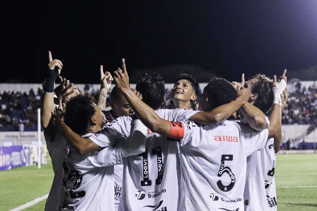 Cruzeiro e Santos disputam vaga nas quartas de finais da Copinha