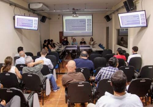 Plano prevê multa de até 200% e regras para anúncios em patrimônio histórico