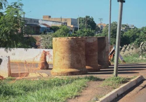 Após interdição, comerciantes relatam queda de até 90% e problemas de tráfego