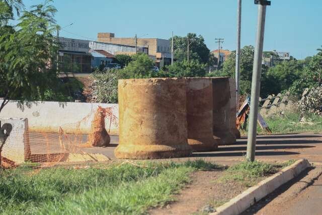 Após interdição, comerciantes relatam queda de até 90% e problemas de tráfego