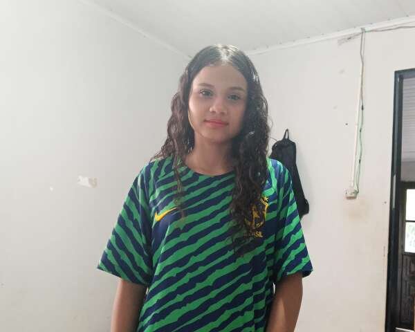 Família busca adolescente de 13 anos desaparecida há cinco dias no Aero Rancho