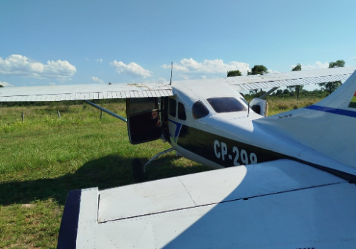 Aeronave carregada de entorpecentes pousa em fazenda na fronteira