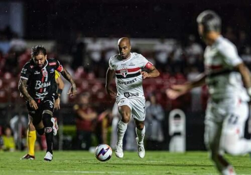 São Paulo vence Primavera de virada e reage no Paulistão