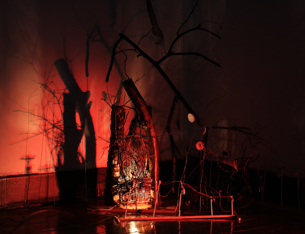 “Bailar no Escuro” ocupa hoje o Casarão Thomé com sessões gratuitas