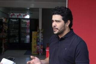 No Jardim Imá, prejuízo com árvore caída vai de insulina a 1 tonelada de carne No Jardim Imá, prejuízo com árvore caída vai de insulina a 1 tonelada de carne