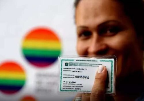 Prefeitura deve respeitar nome social de pessoas trans em cadastros