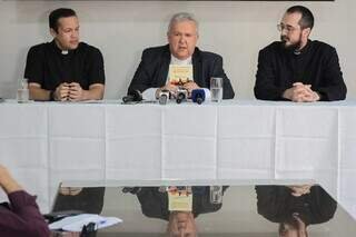 Comida é 1° passo para garantir dignidade a quem vive na rua, diz Dom Dimas