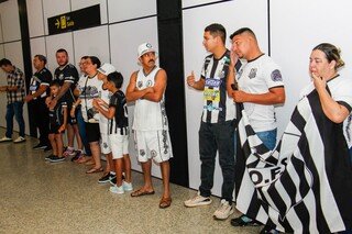 Operário desembarca sob festa após vaga histórica na Copa do Brasil