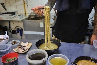 Chef japonês Shindo Michihiko revelou segredos do autêntico lámen Chef japonês Shindo Michihiko revelou segredos do autêntico lámen