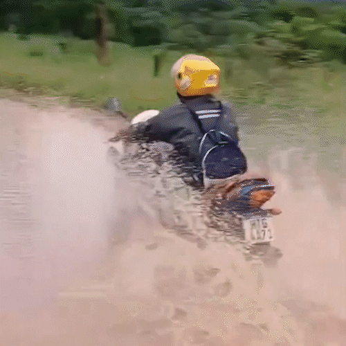 Rio Aquidauana atinge 6,70 metros e ribeirinhos deixam áreas de risco