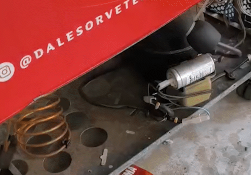 Comerciante tem R$ 800 de prejuízo e perde freezer após queda de energia