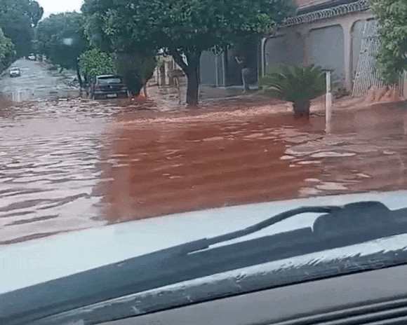 Prefeitura busca R$ 80 mi para resolver problemas de drenagem no Otávio Pécora