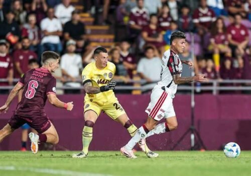 Flamengo perde na Argentina e terá que reverter resultado no Maracanã