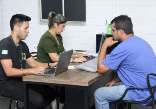 Detran suspende atendimentos em Terenos após chuva invadir agência