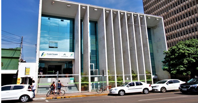 De pedreiro a operador de produção: confira 446 vagas disponíveis na Capital