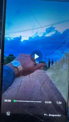 Jardineiro furta relógio do patrão, grava vídeo e é preso ao voltar ao trabalho