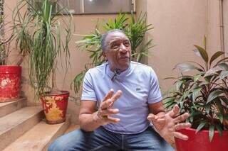 Geraldo já faliu, mas nada abala fé de quem venceu catando latinha