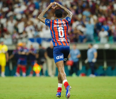 Bahia vence o Vitória de virada e conquista o 52º título
