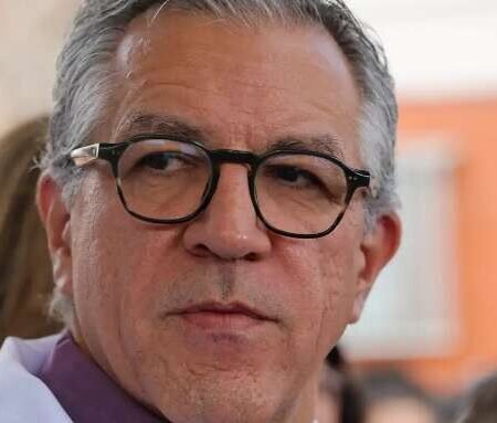 Escalada de tensões no Oriente Médio é risco à saúde global, alerta ministro