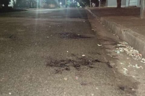 Andando ensanguentado, rapaz é preso em flagrante após matar homem a facada