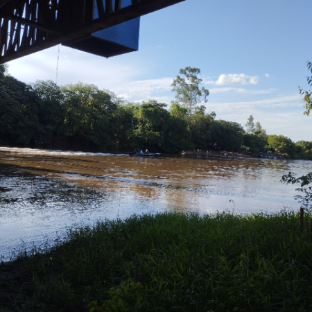 Pescador encontra corpo em decomposição no Rio Dourados