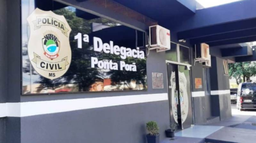 Trio que marcou mulher trans com suástica tem prisão decretada