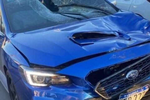 Motociclista morre após sair de calçada e ser atingido por carro