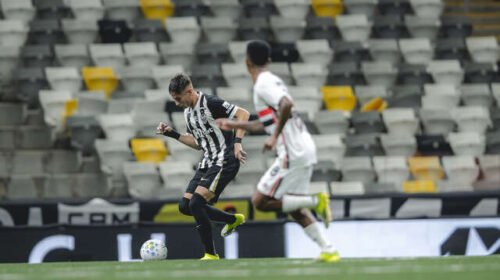 Atlético-MG vence o São Paulo e encerra invencibilidade tricolor no Brasileirão