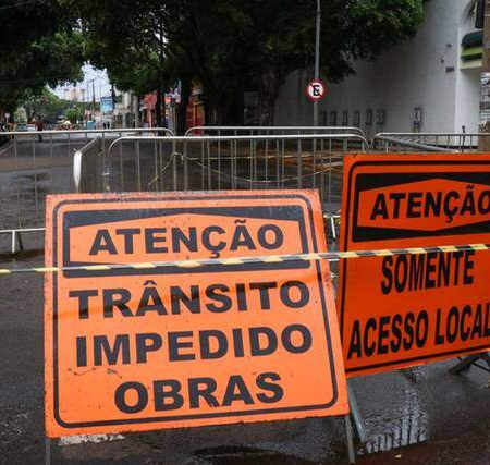 Eventos diversos interditam oito pistas no trânsito de Campo Grande