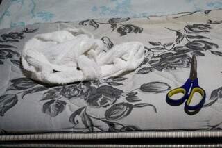 Ladrões levaram 84 mil de família e ameaçaram cortar pescoço de cão em assalto