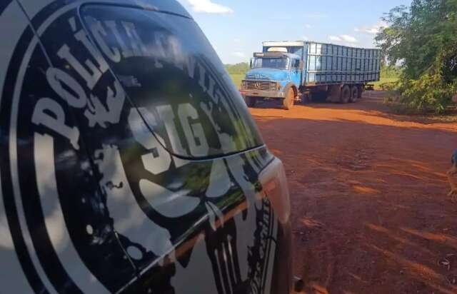 Policiais prendem ladrão e recuperam gado que havia sido furtado de fazenda