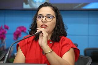 Minoria na política, cenário preocupa mulheres que tentam reeleição