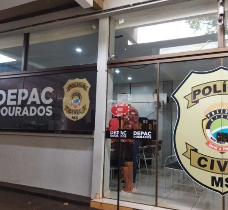 Mulher é vítima de golpe após clonagem de número de gerente bancário